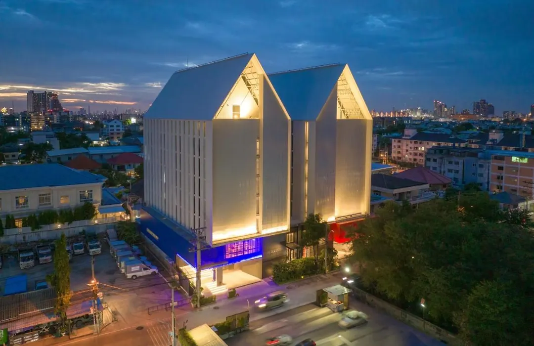 Hotel Blue Hippo Bangkok